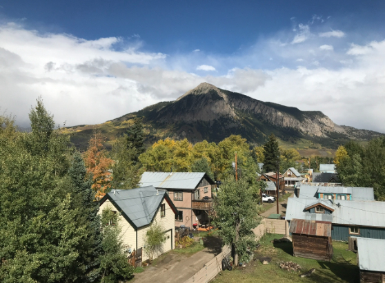 What Makes Jonathan Travels Unique Img